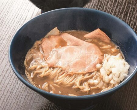 【福岡ラーメン】”ニボニボ系”の有名店が福岡上陸！『博多丿貫（ハカタヘチカン）』