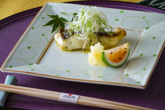 『ふくおかの魚を食べようvol.21』魚介料理にも生きる伝統と改革～ホテルニューオータニ博多　千羽鶴～