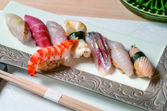 『ふくおかの魚を食べようvol.24』独自のスタイルを貫く、隠れた名店～鮨　光史郎～