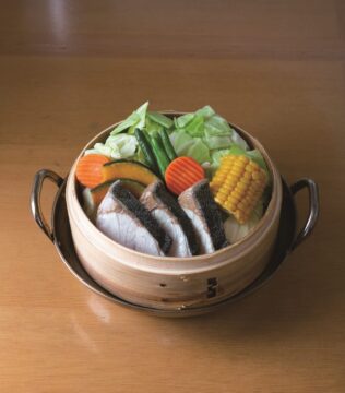 『ふくおかの魚を食べようvol.39』うどん酒場の魚介料理もうまい！～博多うどん酒場　和八（わっぱち）～