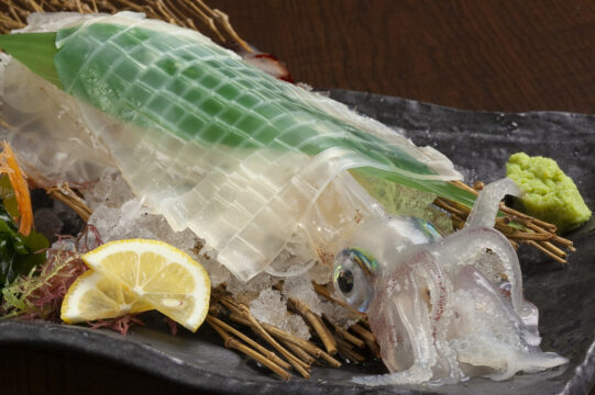 『ふくおかの魚を食べようvol.130』獲れたて鮮魚を使った創作和食～活魚居酒屋  味楽  京町本店～