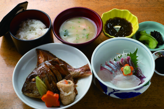 『ふくおかの魚を食べようvol.91』鮮度、味、ボリュームに大満足～活魚料理・民宿  磯の屋～