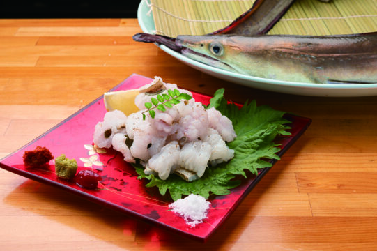 『ふくおかの魚を食べようvol.129』自慢の魚を地酒とともに～酒魚菜  たかざわ～