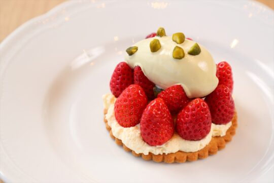 「ベリーツ」×マスカルポーネ×ピスタチオのスイーツ『Ristorante  Quindici』【第二回大分おもてなし料理選手権】