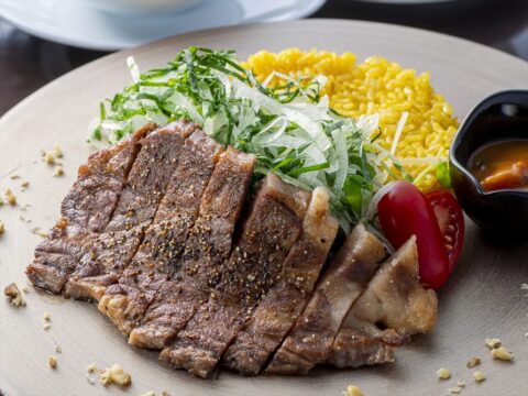大分の食文化の歴史を、高級和牛ステーキで表現！『木蔭のリストランテAdagio』【第二回 大分おもてなし料理選手権】