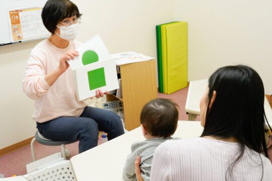福岡幼児教室『七田式渡辺通り教室・大橋教室』1歳児「カードフラッシュ」と6歳児「かず」の取り組み【福岡子育て】