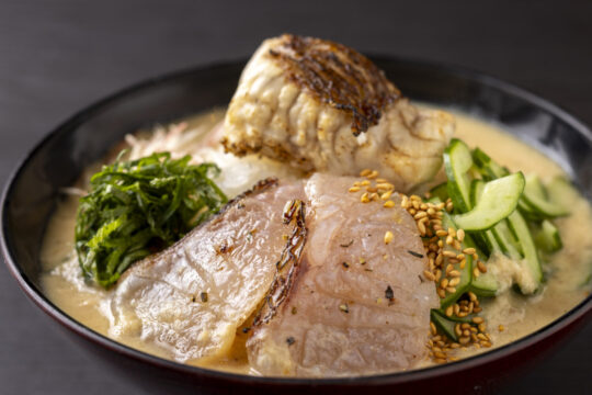 【ふくおかの魚フェア】宮崎の郷土料理・冷汁を マダイで特別な料理にしました【和匠　博多松月】