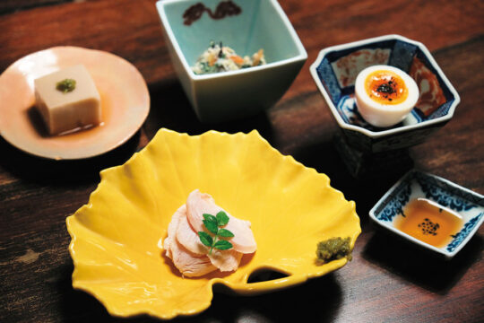 【美味本magazine2024】白金のプライベート空間で 鶏と野菜の滋味をいただく｜一木庵 ICHIBOKUAN