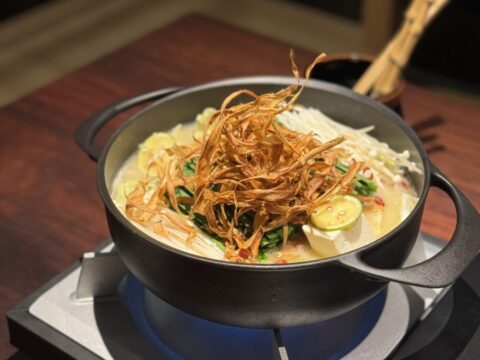 【福岡グルメNEW OPEN】池泉庭園のあるもつ鍋店 ｜ 『春吉きんぎょ』