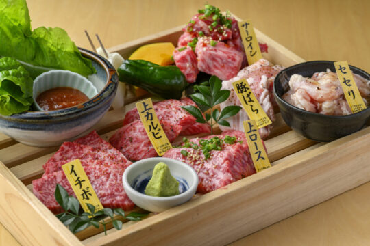 質にも量にも満足の焼肉をかまどで炊く銀シャリと一緒に『大衆焼肉かまど屋』(城南区七隈)
