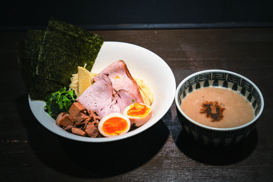 【福岡ラーメン物語　のぼせもん｜83杯目　中華そば 栄】