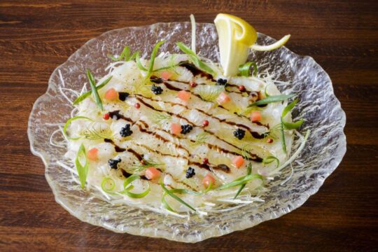 【ふくおかの魚フェア】鮮魚のカルパッチョ キャビア添え【西洋料理とワインの店 Buveur Orge】