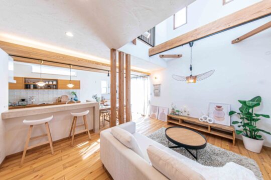 AJF HOME｜テーマはホワイト&ベージュ。やさしくシンプルなデザイン