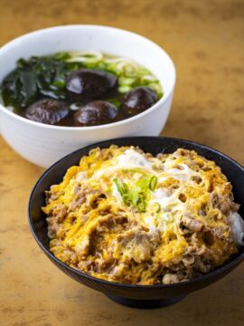 【福岡麺本2024-vol.13】讃岐うどんを久留米市民のソウルフードまで昇華した老舗『讃岐の手打うどん 山忠』