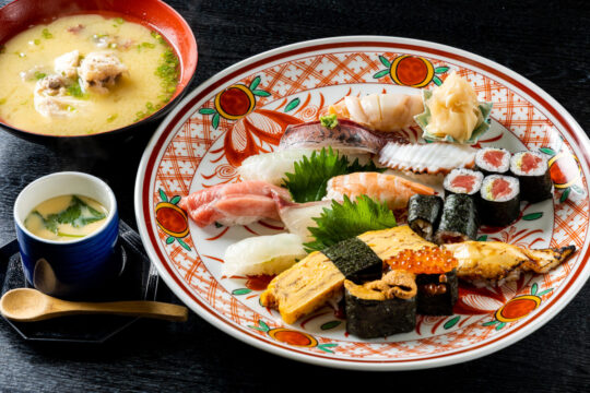 身上は“最高級のネタを手ごろに”<br>寿司処 万両 ――『すしの都・北九州』