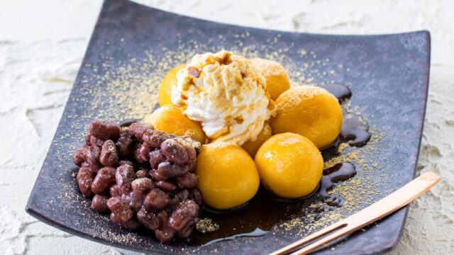 今年の十五夜は9月17日🎑ふくれん豆乳の九州産大豆100％の豆乳で作る！秋に食べたい手作りスイーツレシピ2選！！！【お月見団子】【きな粉のスコーン】