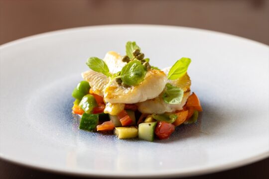 【博多×アナゴフェア】～旬のアナゴと夏野菜で さわやかな一皿に～『Bistro Ohshima』