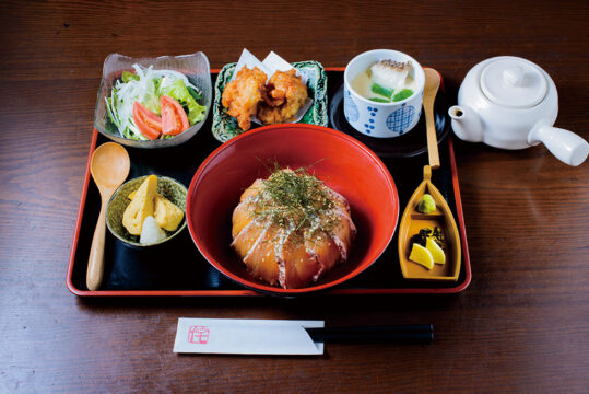 【ふくおかの魚フェア】玄海灘の天然マダイを使った贅沢なお茶漬けです【博多わび助 福間店】