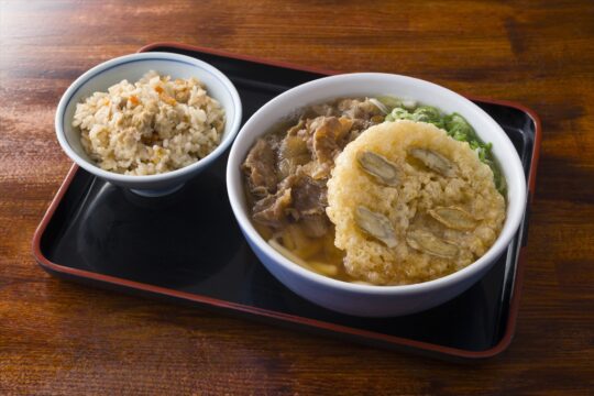 【博多デイトス５０周年！ 】デイトスと共に５０年『因幡うどん』