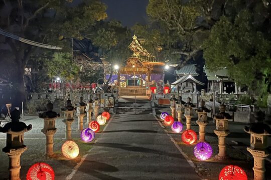 【初詣特集｜下庄八幡神社】年末年始にはライトアップを実施！水引アートやお守りも人気の神社（みやま市）