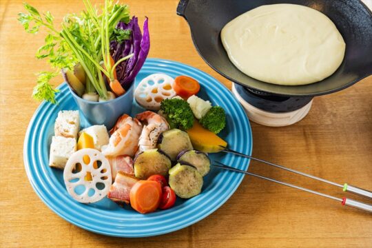 【ふくおかさん家のうまかもん】新鮮な旬の野菜をたっぷり摂って 心も身体も元気に！『欧風酒場食堂 パーラーコマツ』～Produce of Fukuoka City～