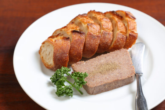 【ふくおかさん家のうまかもん】博多和牛と野菜の旨味を色濃く感じさせる無添加コンビーフ～Produce of Fukuoka City～