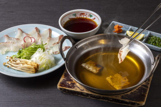 【博多×ひらめフェア】～ヒラメ出汁でしゃぶしゃぶし その旨味と甘味を満喫できる鍋～<br>『和匠 博多松月』