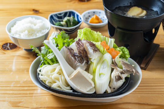 【ふくおかの魚フェア】<br>マダイも野菜もオール糸島産<br>絶品一人鍋です<br>【旬菜旬魚　ふくふく】