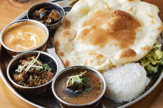 【美味しいKasuya】<br>誰が食べても美味しい<br>日本人好みのスパイシーカレー<br>【Safed】