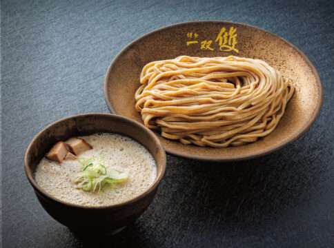 【福岡麺本2025】『ワンビル』唯一のラーメン店は王者『博多一双』のセカンドブランド！/ 博多 一双 雙（たぐい）