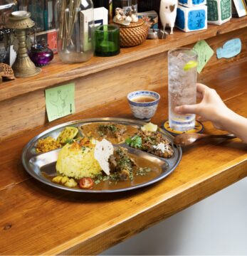ランチだけじゃない！　カレーをアテに飲める店