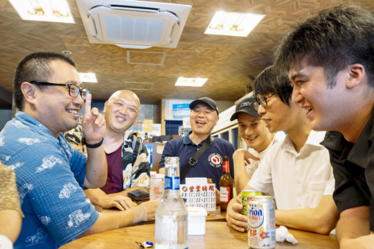 昼の「角打ち」 にて ～酒や人との新たな出会いをくれる３店をご紹介～