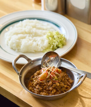 【この夏食べたい10皿】日本のお米に合うカレー。今日も明日も、無限にループ!?｜CURRY RICE MUGEN(カリーライスムゲン)