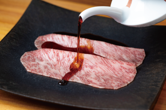【福岡肉本2025】質と技が導く、赤身の真髄 料理としての焼肉を極める『赤身焼肉 USHIO 別邸』｜中央区春吉