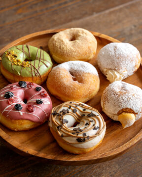 【FUKUOKA、真ん中旅。】ひとり占めしたくなる、 ふわふわ＆もちもちの食感 「Mio:Donut」