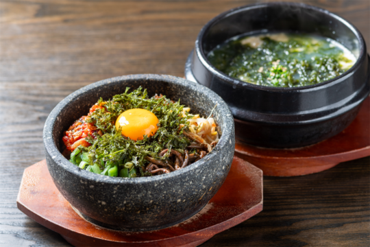 【福岡有明のりフェア】～『福岡有明のり』で際立つ ビビンバとスープのセット～『炭火焼肉 山頂』