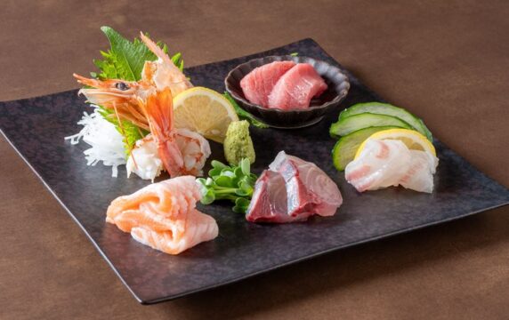 【美味しいかすや】新宮町の推しグルメ①紹介者｜新宮町PR大使　岩隈淳さん