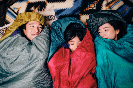 【新発売】NANGA、独自素材を採用した化繊寝袋『ZZZ BAG』を発売！