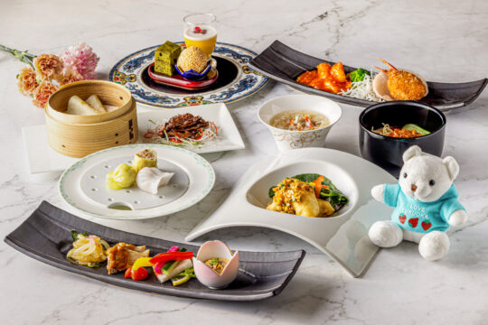 ヒルトン福岡シーホークで楽しむ母の日。限定コース＆ギフトが登場