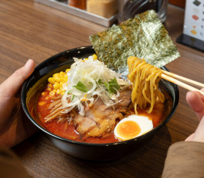 新風席巻!! 次世代ラーメン　～札幌らぁめん麺や舌通～