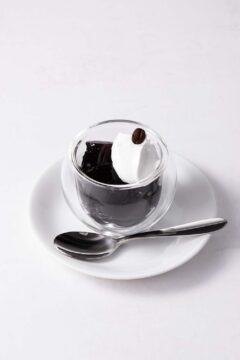 『CLAVIS COFFEE岩田屋本店』イートイン増設でリニューアル　スペシャルティコーヒーとスイーツの新体験を提供