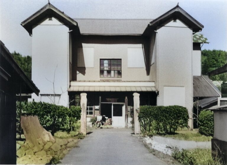 町合併前の津房村役場