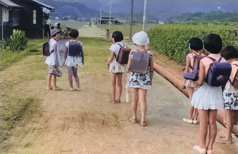 安心院小学校　通学の様子